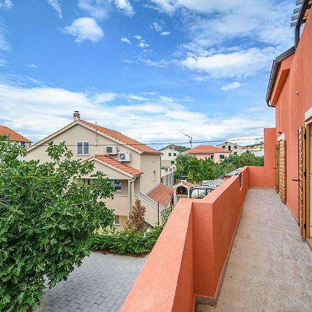 Apartments Orsula Near Old Town Šibenik Buitenkant foto