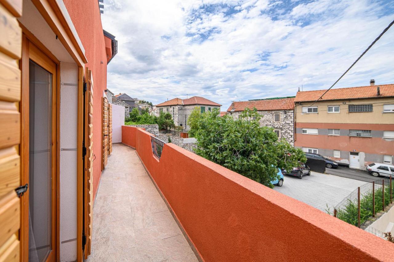 Apartments Orsula Near Old Town Šibenik Buitenkant foto